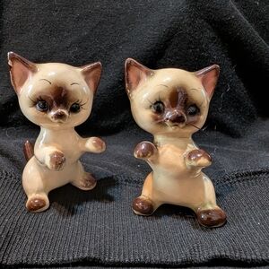 Adorable Tan and Brown Cat Figurines